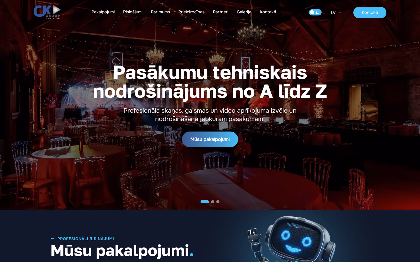 CK Group sākumlapa ar pasākuma zāles hero uz datora